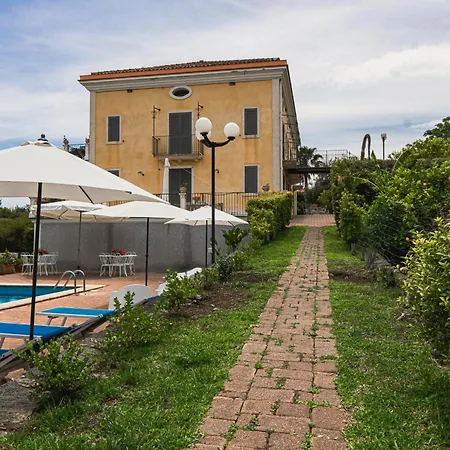 Aparthotel Sciare Modò 2*