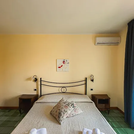 Hotel apartamentowy Sciare Modo